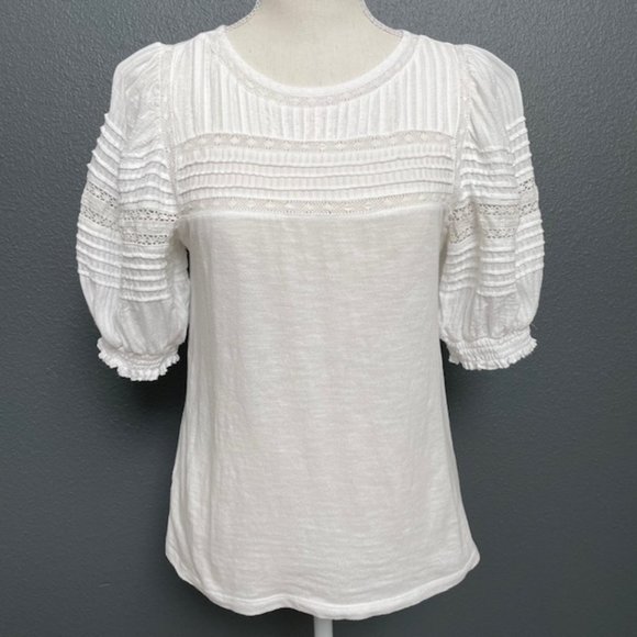Pretty, Detailed White Cotton and Lace Puff Sleeve Blouse/Top - Picture 2 of 8